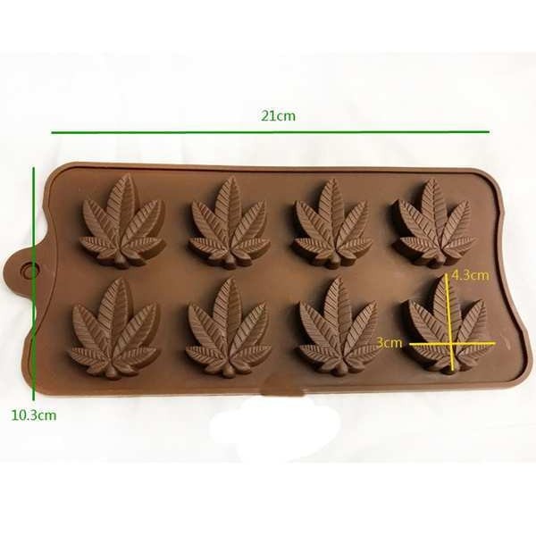 Moule silicone feuilles de cannabis